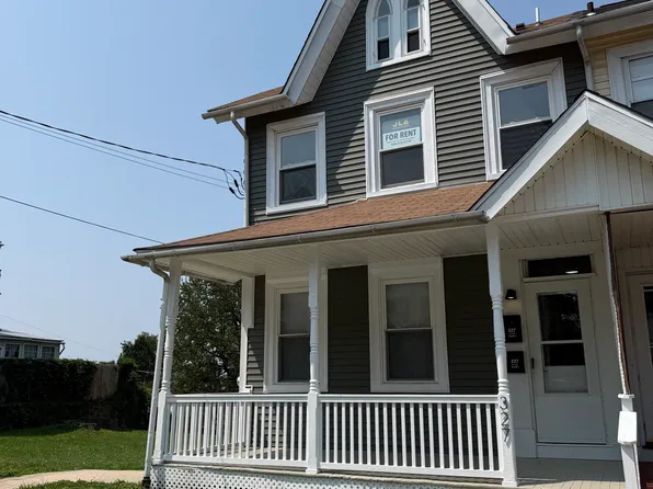 327 1st Ave #2, Phoenixville, PA 19460