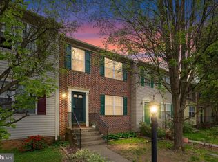 305 Regina Ln, Fredericksburg, VA 22405