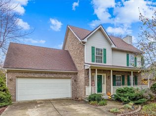 4222 Royal Oak Dr, New Albany, IN 47150