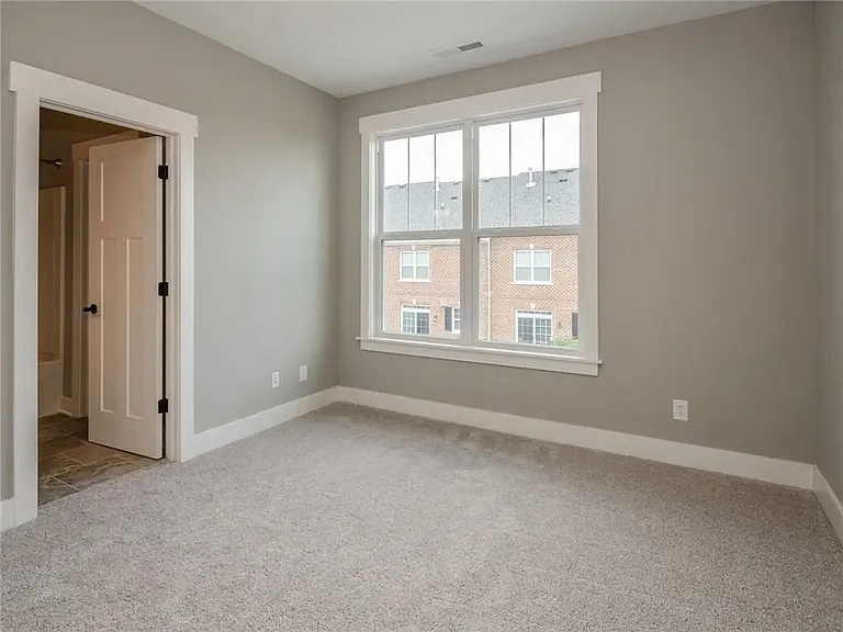 15231 Mystic Rock Dr — Photo 33