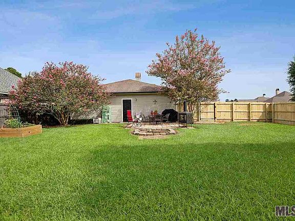 4th image of 9292 Eagle Nest Ave