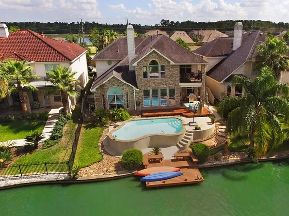 11811 Lismore Lake Dr, Cypress, TX 77429