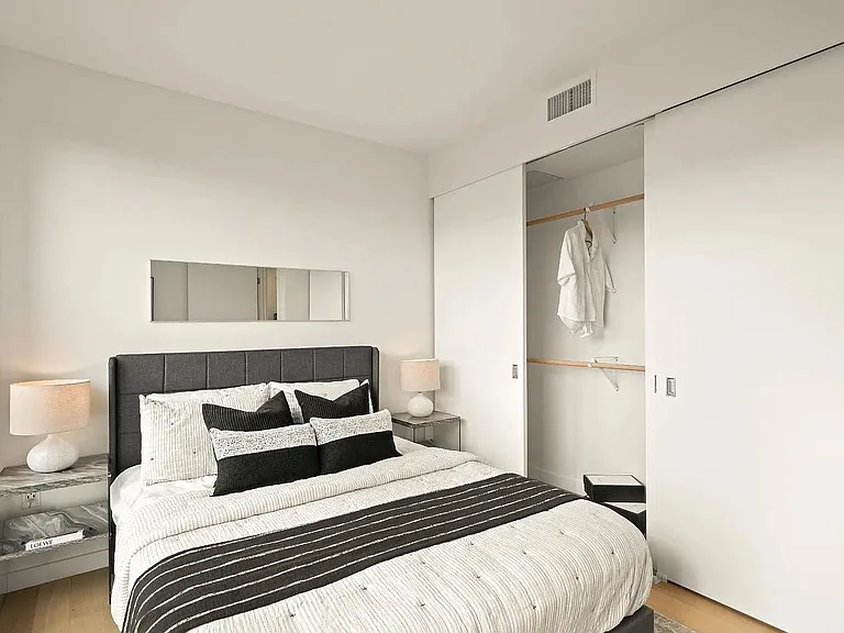 1201 Sutter St #608 — Photo 13