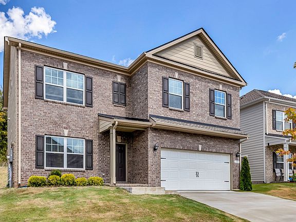2nd image of 220 Lightwood Dr