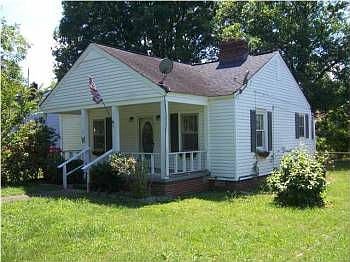 1st image of 613 Carden Ave