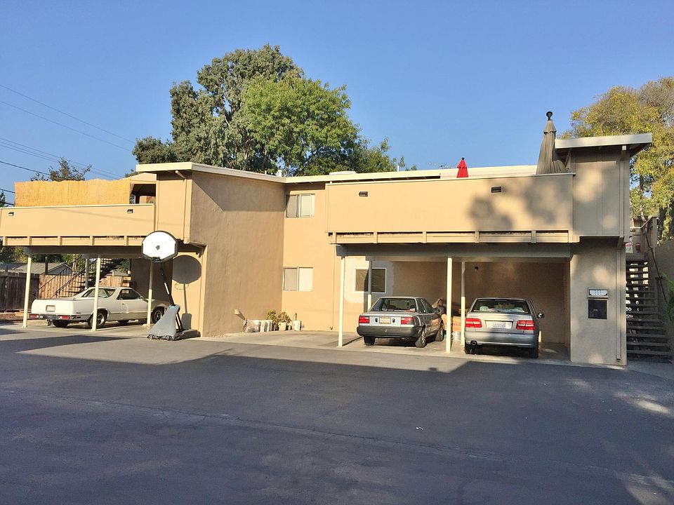 1st image of 155 W Hamilton Ave