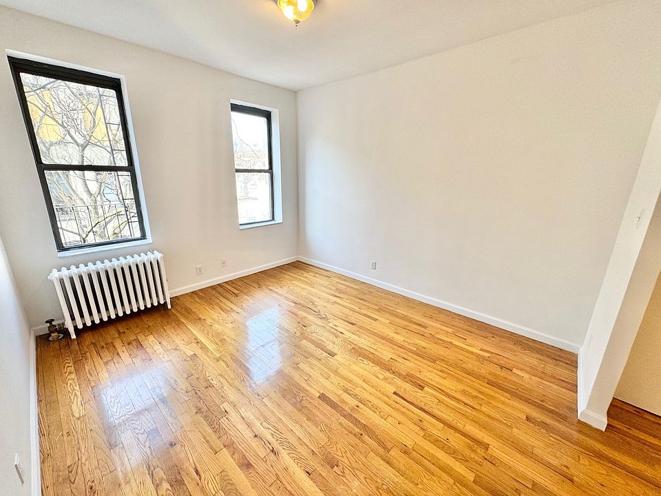 1st image of 35 Carmine St APT 16