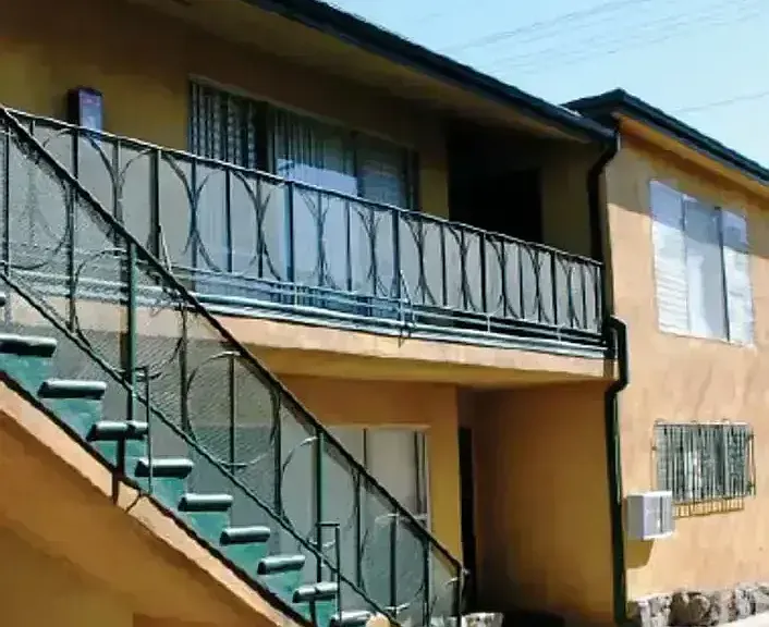 1935 Obama Blvd #4 — Photo 3