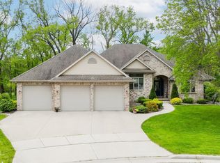 1091 Golfview Dr, Brillion, WI 54110