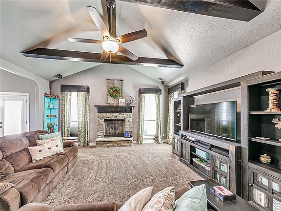 4th image of 16905 Madrid Cir