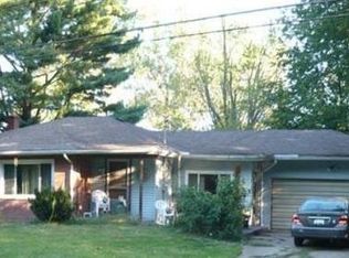 5857 Browntown Rd, Sawyer, MI 49125