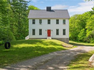 8 Linden St, Douglas, MA 01516