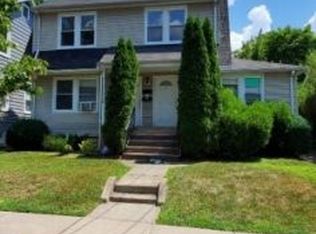 64 Peachtree Rd #2, Maplewood, NJ 07040