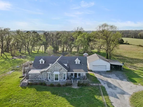 22057 State Highway 37, Cassville, MO 65625