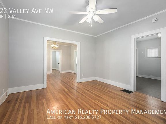 2nd image of 922 Valley Ave NW