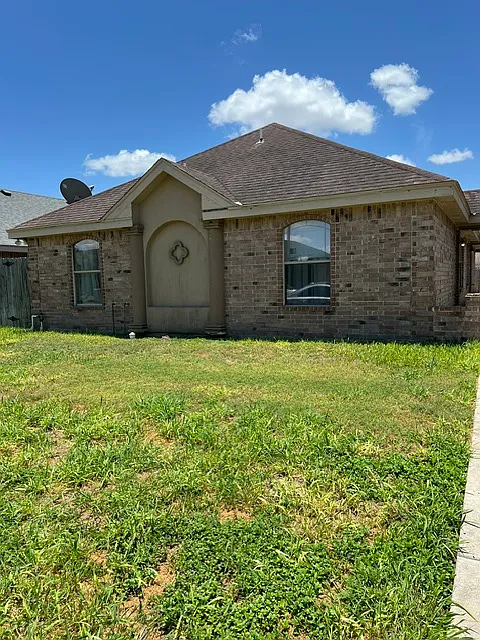 2 bed, 855 sqft, $850 — Photo 2