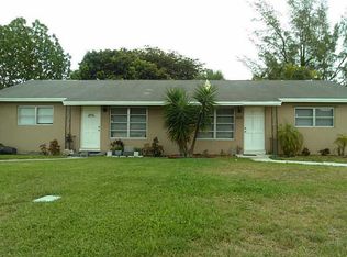 8636 Sunset Dr, Palm Beach Gardens, FL 33410