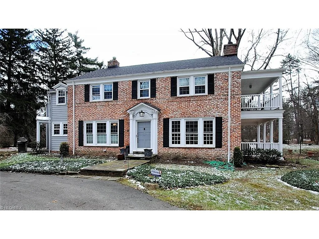 24230 Community Dr photo 1