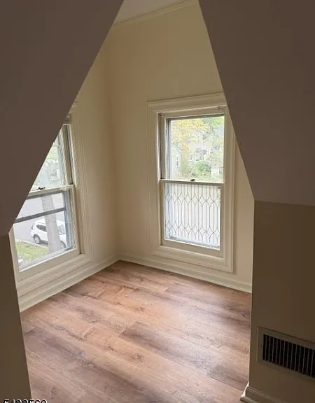 39 Wetmore Ave #B — Photo 17