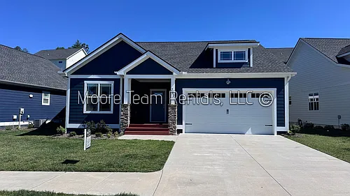 233 Leyland Cir Photo 1