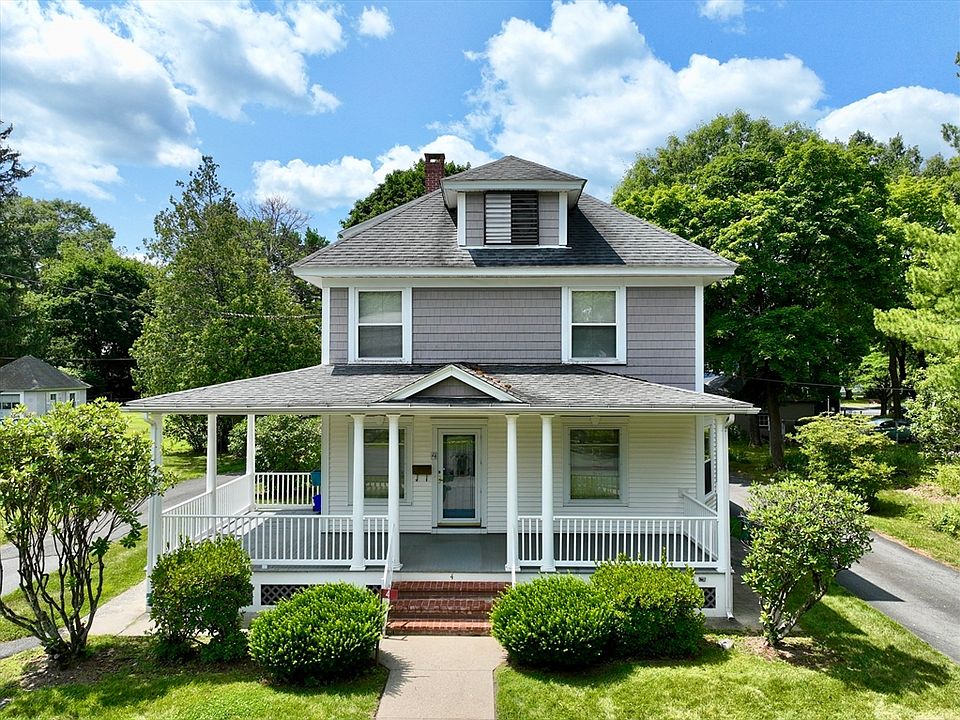 1st image of 4 Davis St