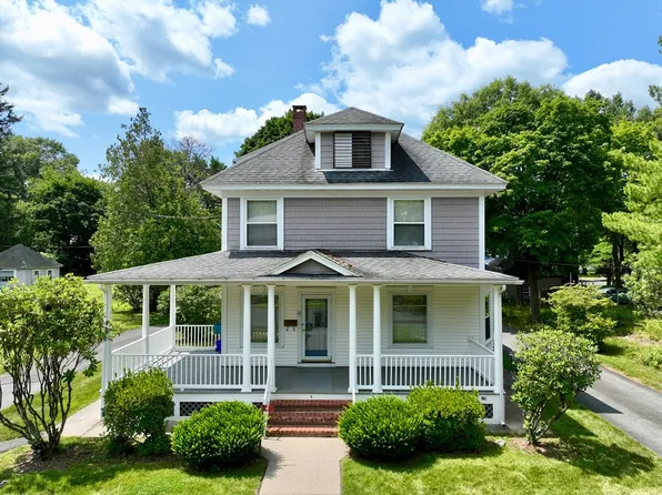 4 Davis St, Turners Falls, MA 01376