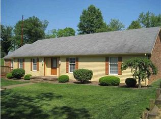 4500 Woods Tower Dr, Newburgh, IN 47630