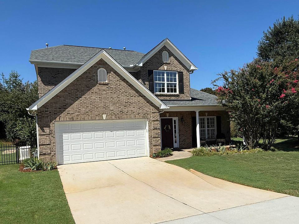 1st image of 10 Plassey Ln