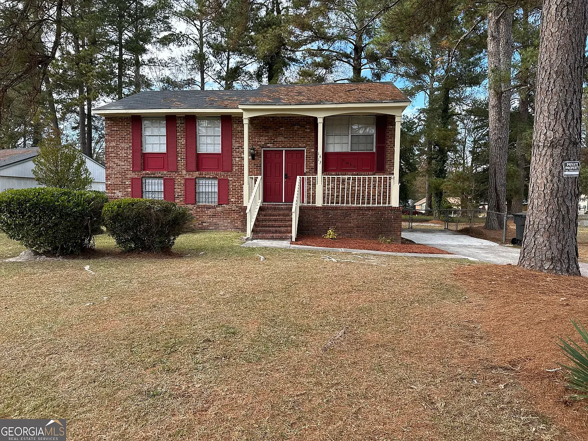 Building Photo - 1613 Apple Valley Dr