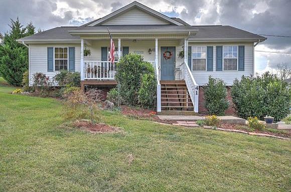 1st image of 41 Martins Glen Ct