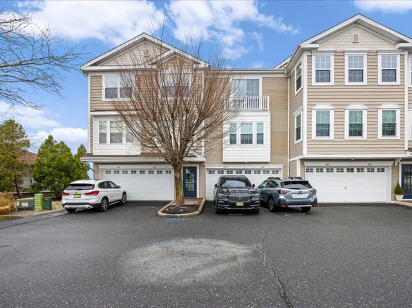 61 Dockside Dr #61, Somers Point, NJ 08244