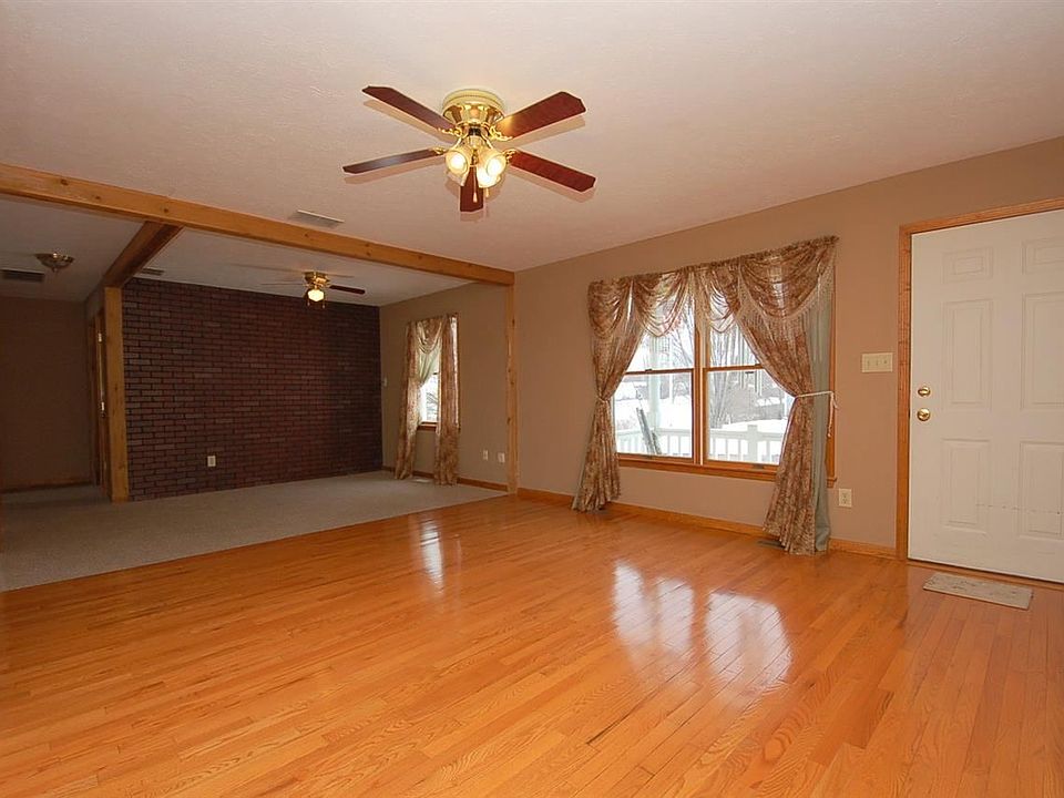 1st image of 555 W Miami St