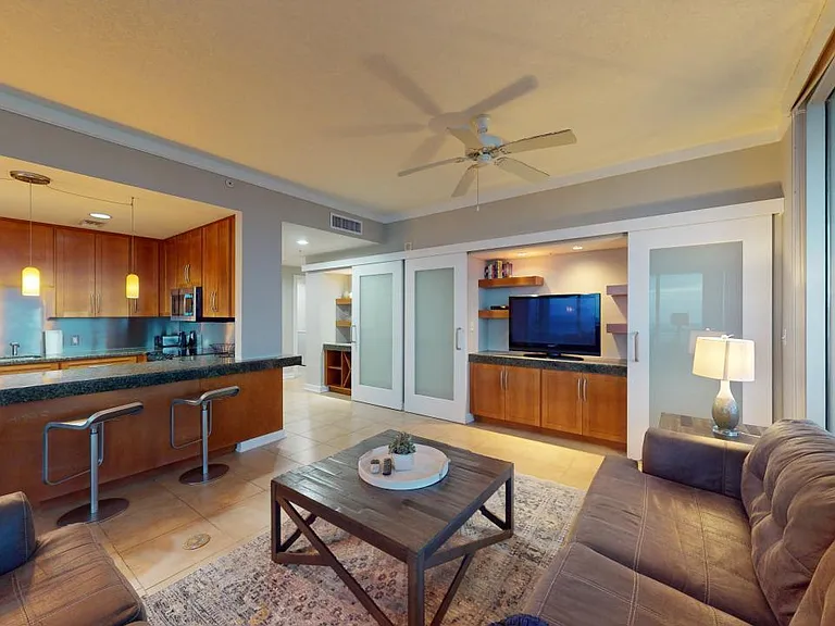 2060 Beach Blvd #1005 — Photo 3