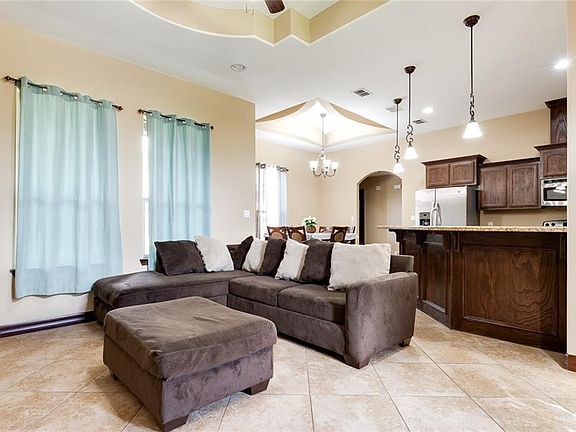 3rd image of 16203 Las Canas Dr