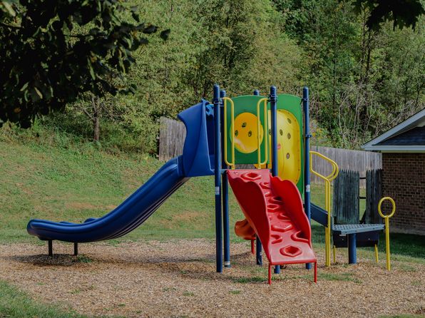 Forest Hills At Belview | 180 Belview Dr, Radford, VA