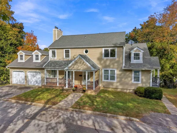 4 Mariners Way, Glen Cove, NY 11542