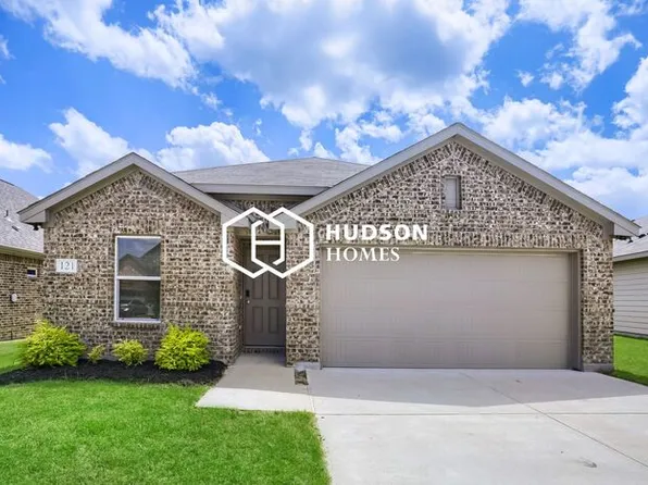 121 Hesed St, Greenville, TX 75402