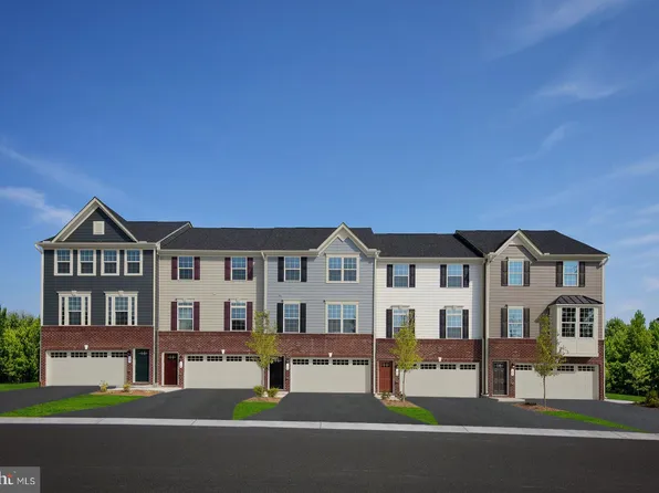 8806 Sybil Ln #D, Upper Marlboro, MD 20772