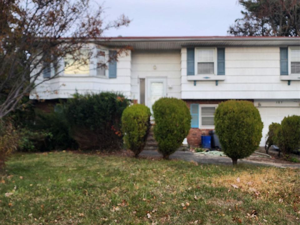 1st image of 583 Centerwood Street