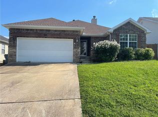 10 Valley View Cir, Bentonville, AR 72712