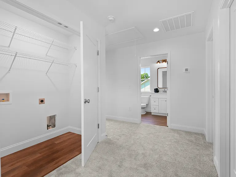 738 S Bomar Ave — Photo 15