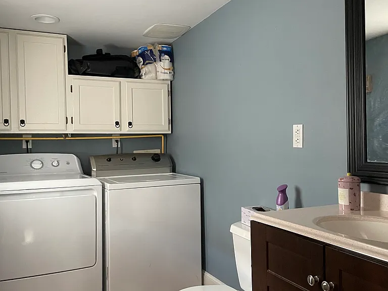 479 E 6th St #1 — Photo 8