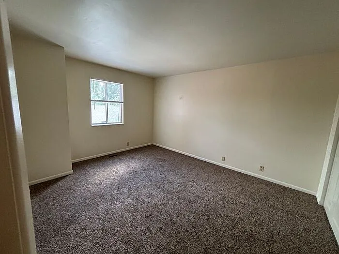 2901 Poplar St #B — Photo 11