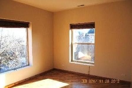5th image of 1624 W Columbia Ave APT 3