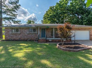 207 Riviera Dr, Booneville, AR 72927