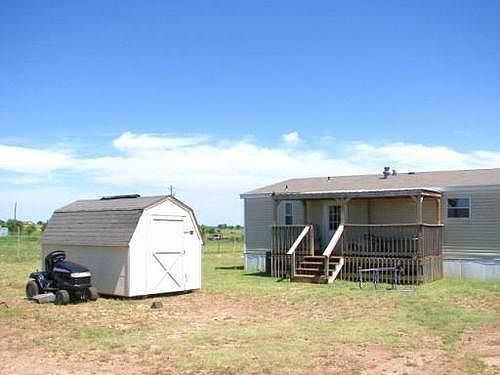 3rd image of 3760 County Road 212