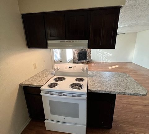 4th image of 3502 Littlestone Dr