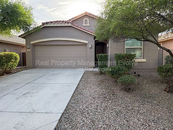 2nd image of 36812 N Yellowstone Dr