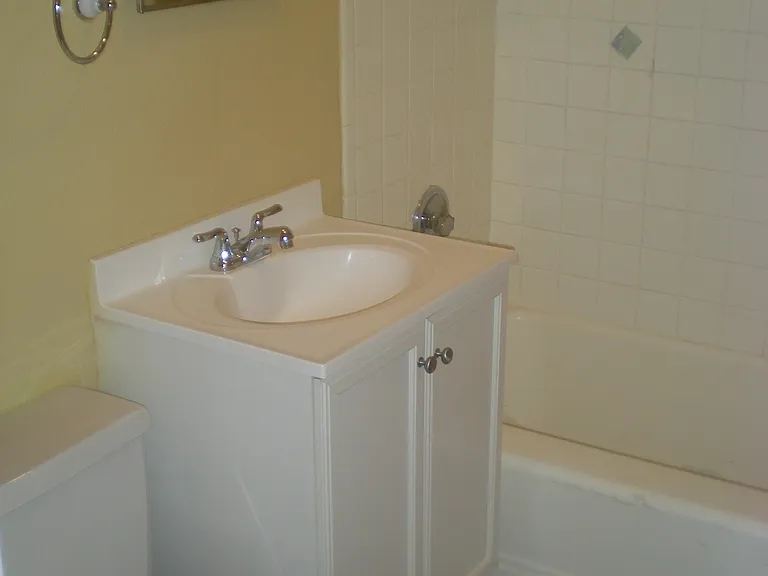4709 W Knights Ave — Photo 9