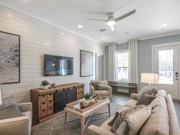 Spacious Gathering Room